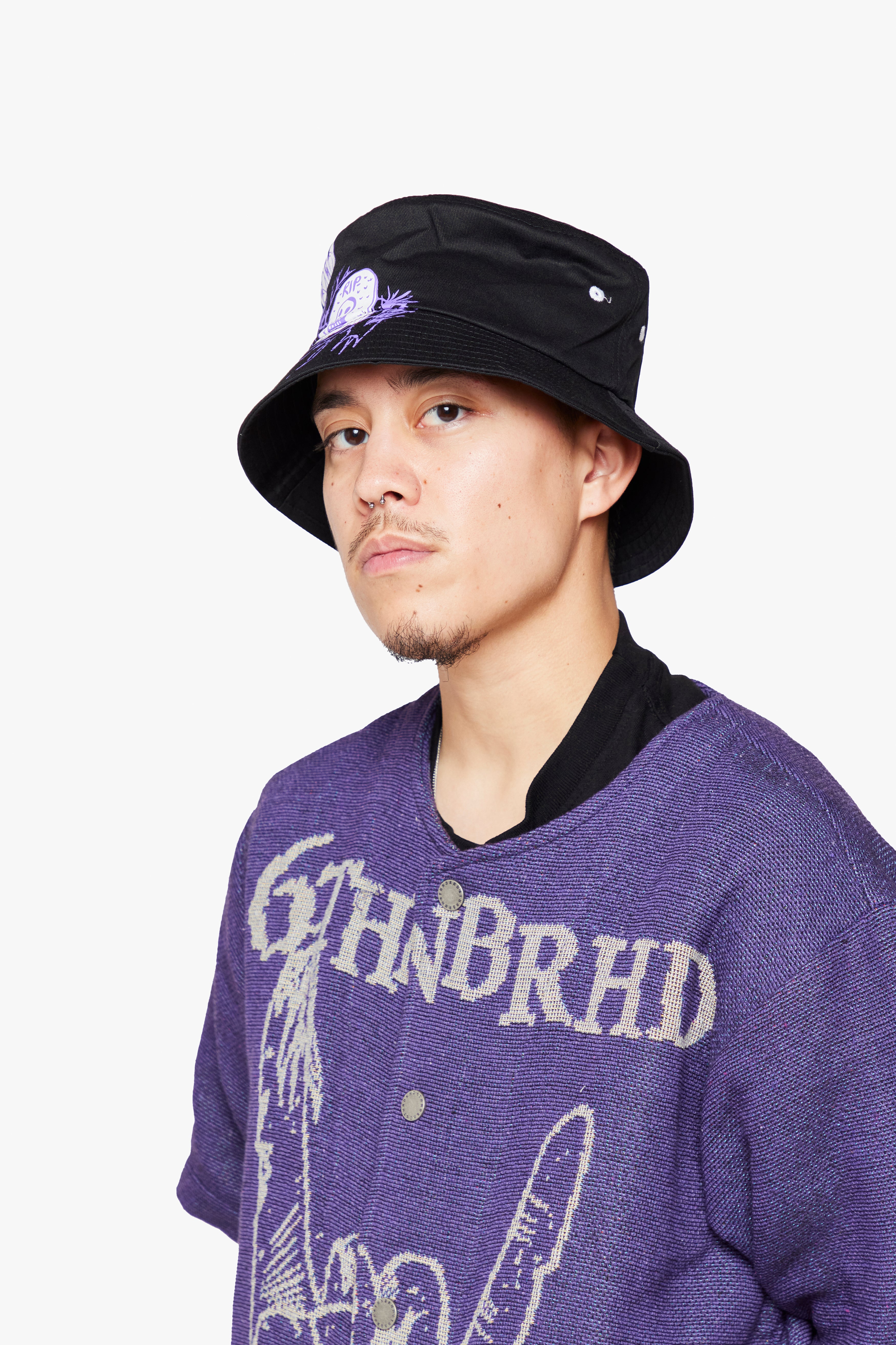 "FinaleRest" Bucket Hat Black