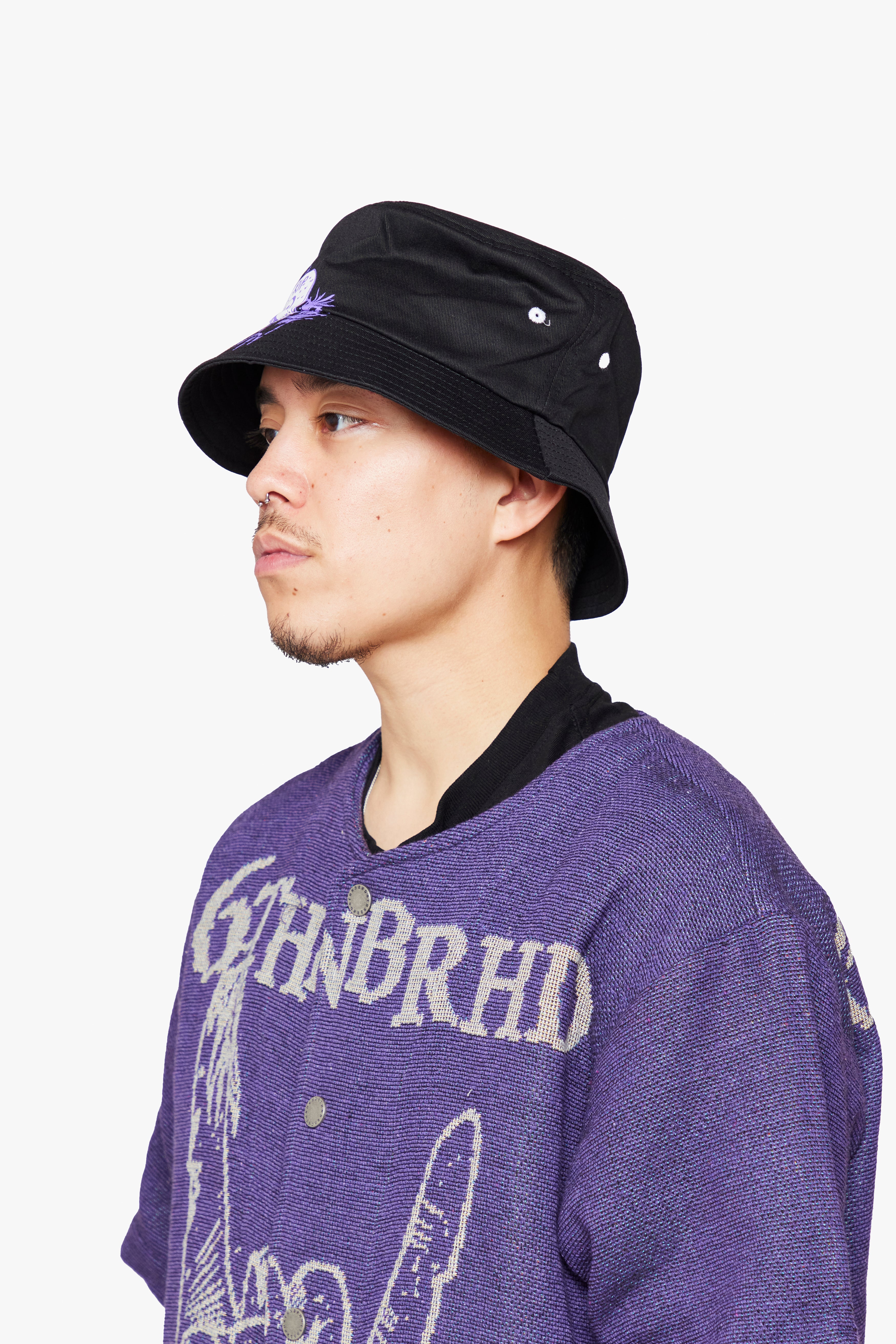 "FinaleRest" Bucket Hat Black
