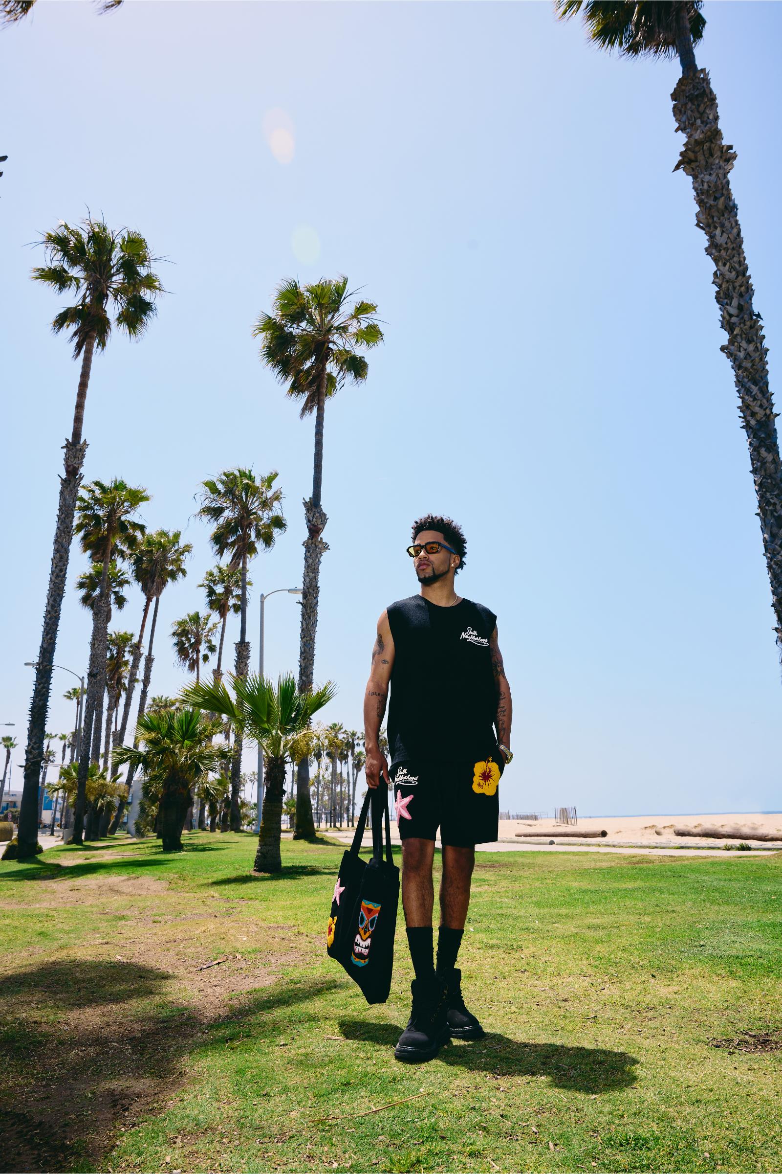 "Waves" Knit Shorts Black