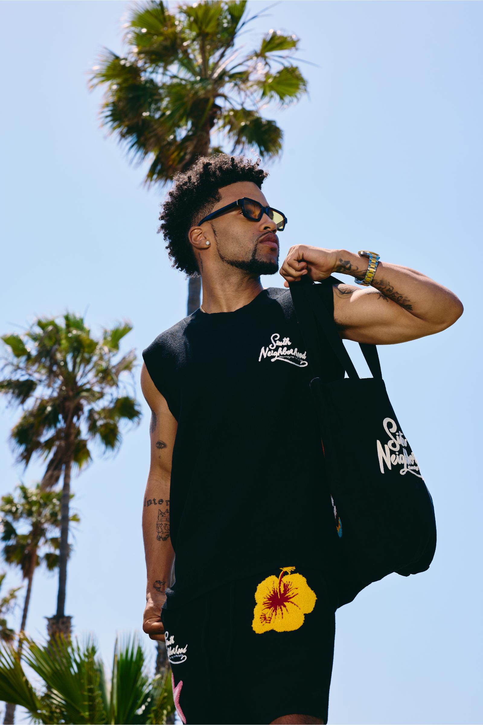 "Reef" Sleeveless Knit Vest Black