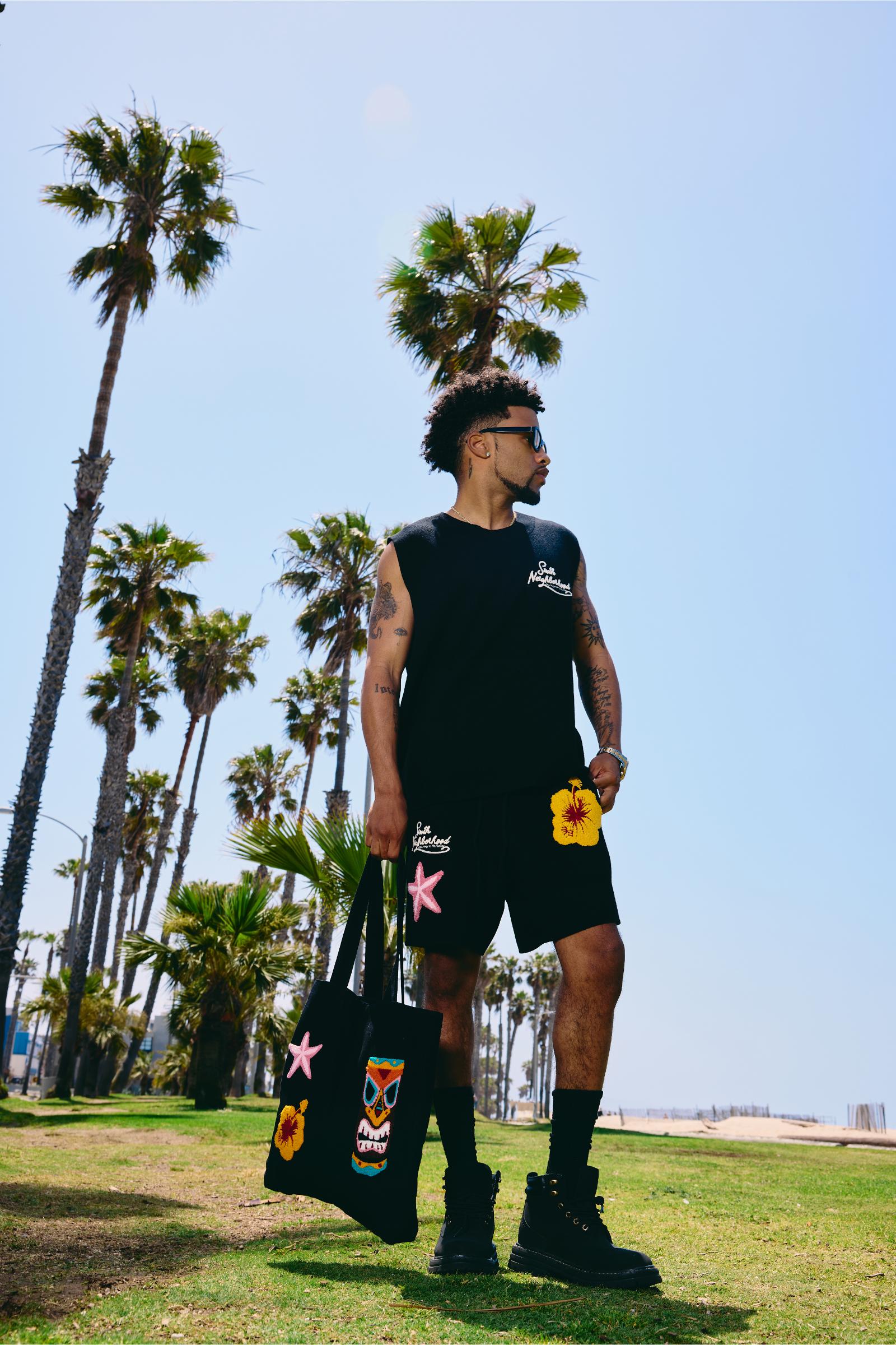 "Reef" Sleeveless Knit Vest Black