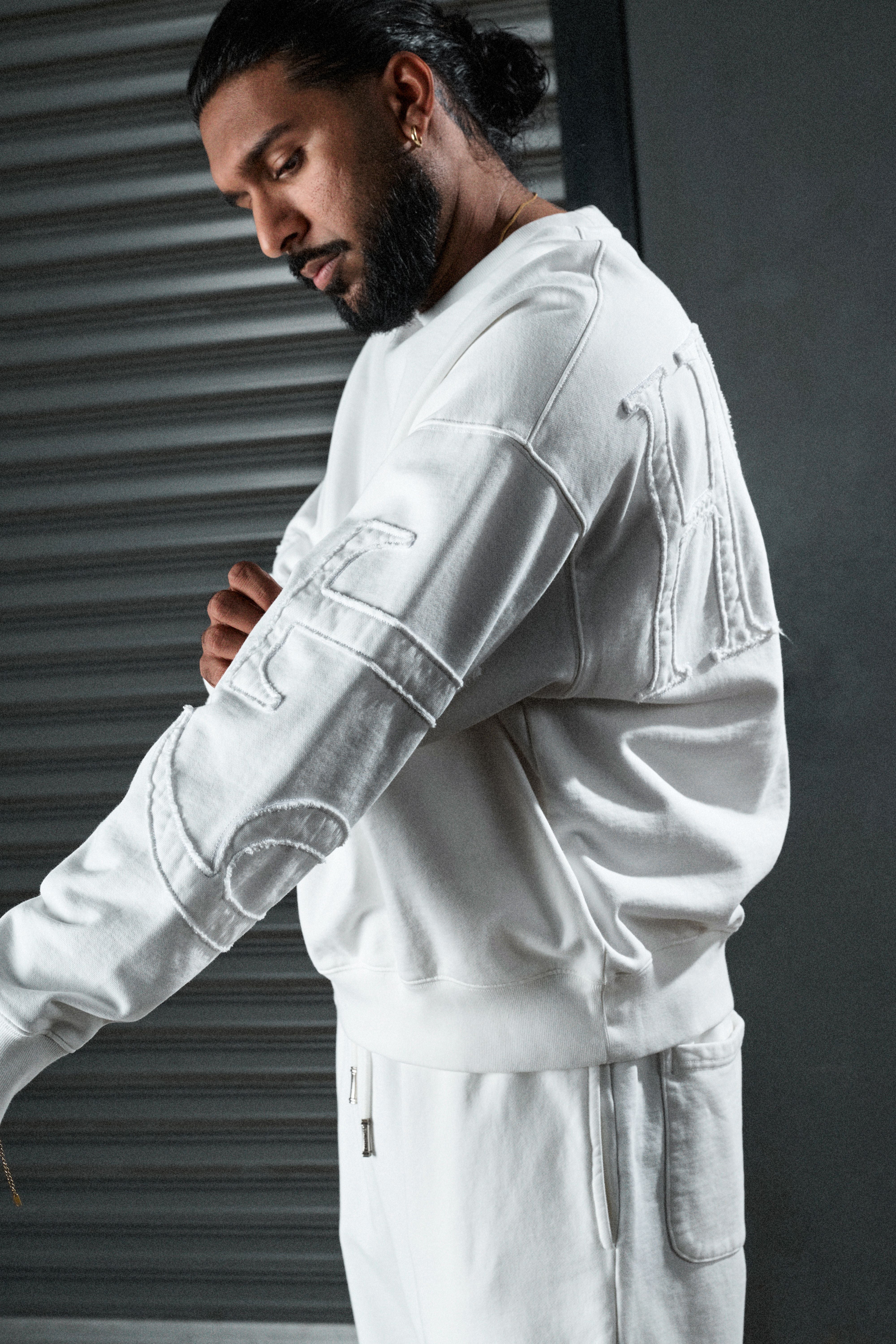 "STATEMENT" CREW NECK - WHITE