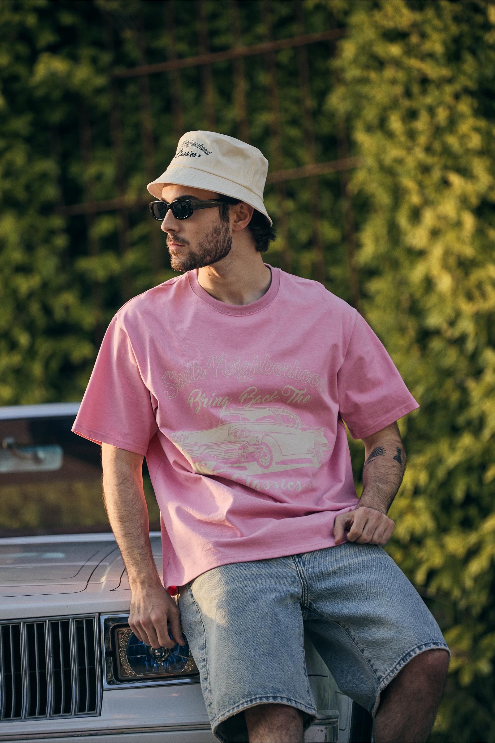 "Classic Is Back" Boxy Tee Pink