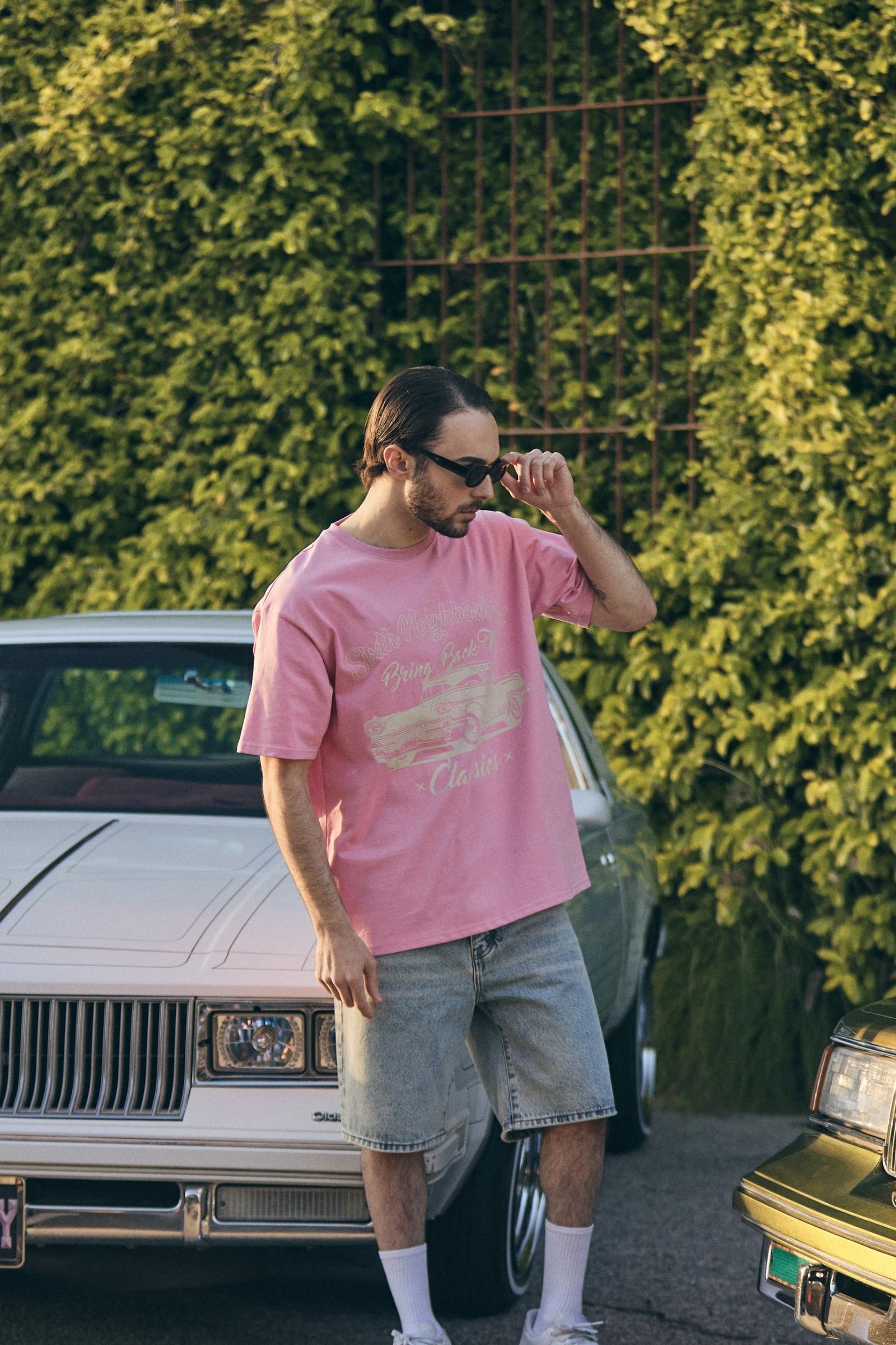 "Classic Is Back" Boxy Tee Pink