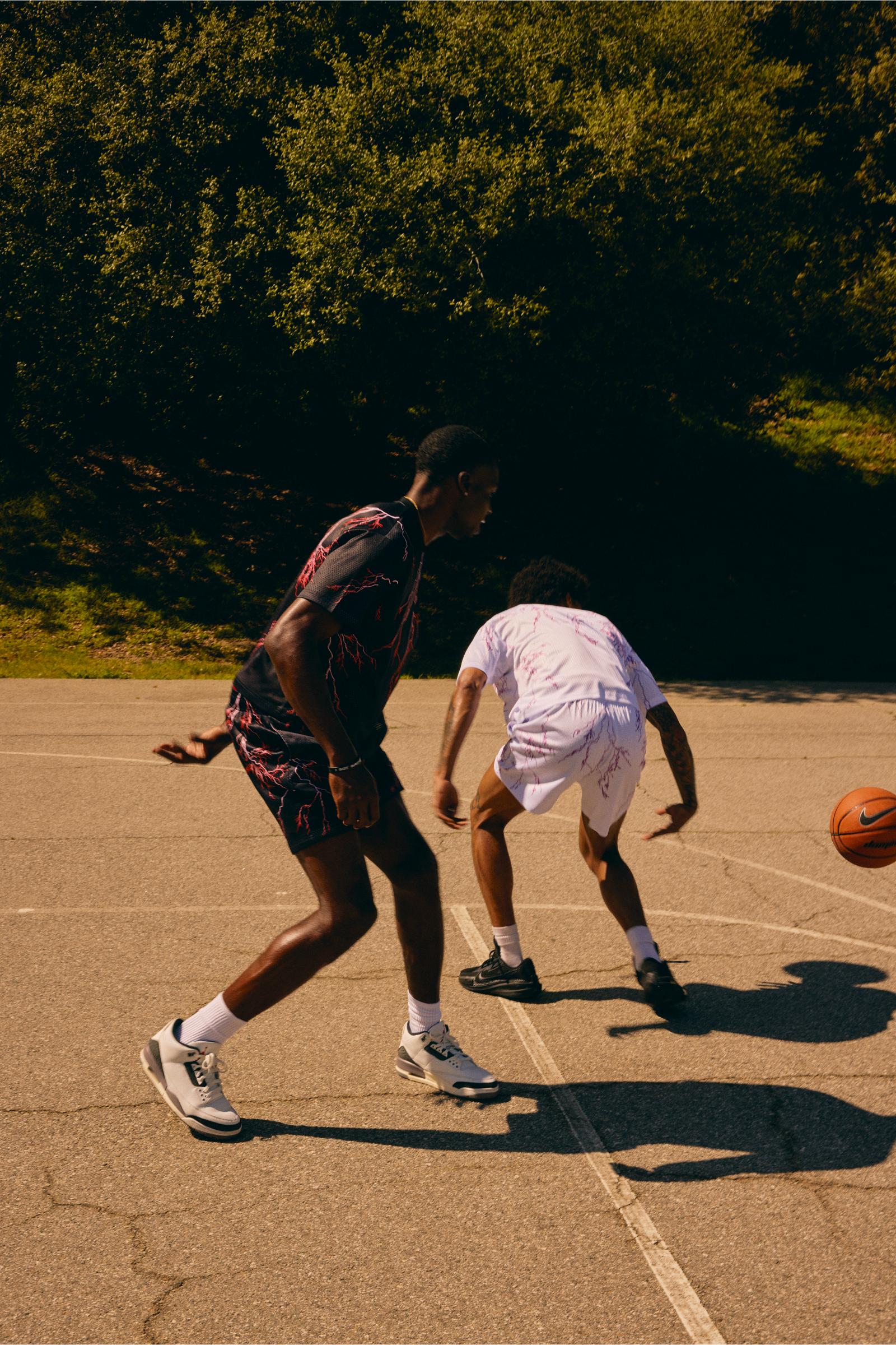 "Scrimmage" Box-Fit Mesh Tee Black Red