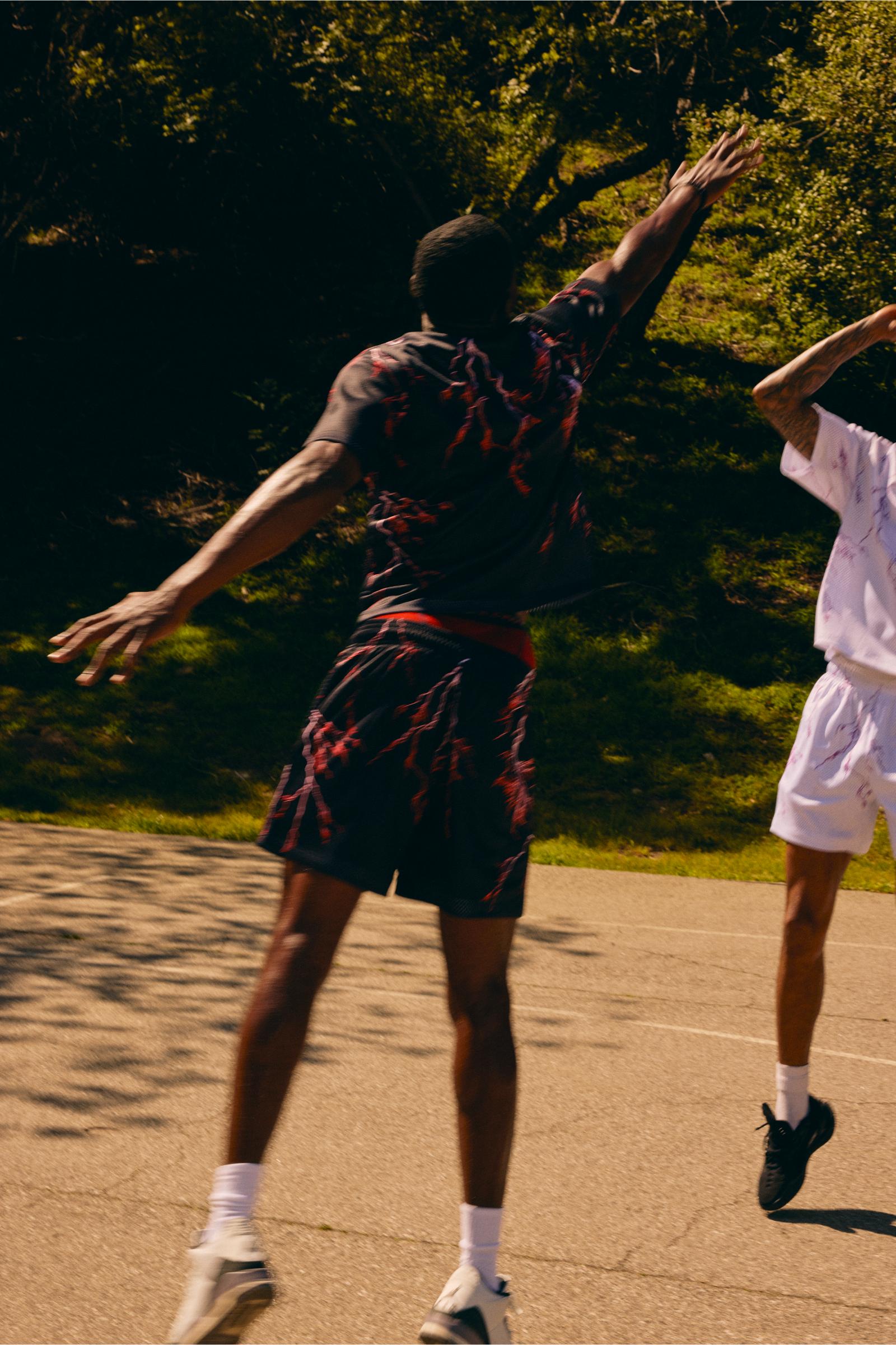 "Scrimmage" Box-Fit Mesh Tee Black Red