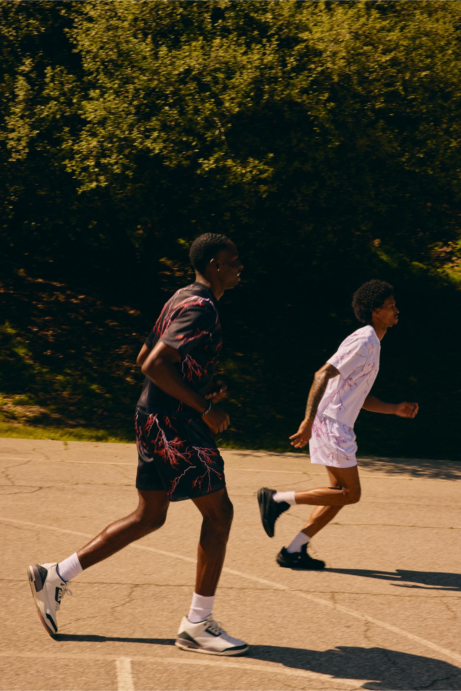 "Scrimmage" Box-Fit Mesh Tee Black Red