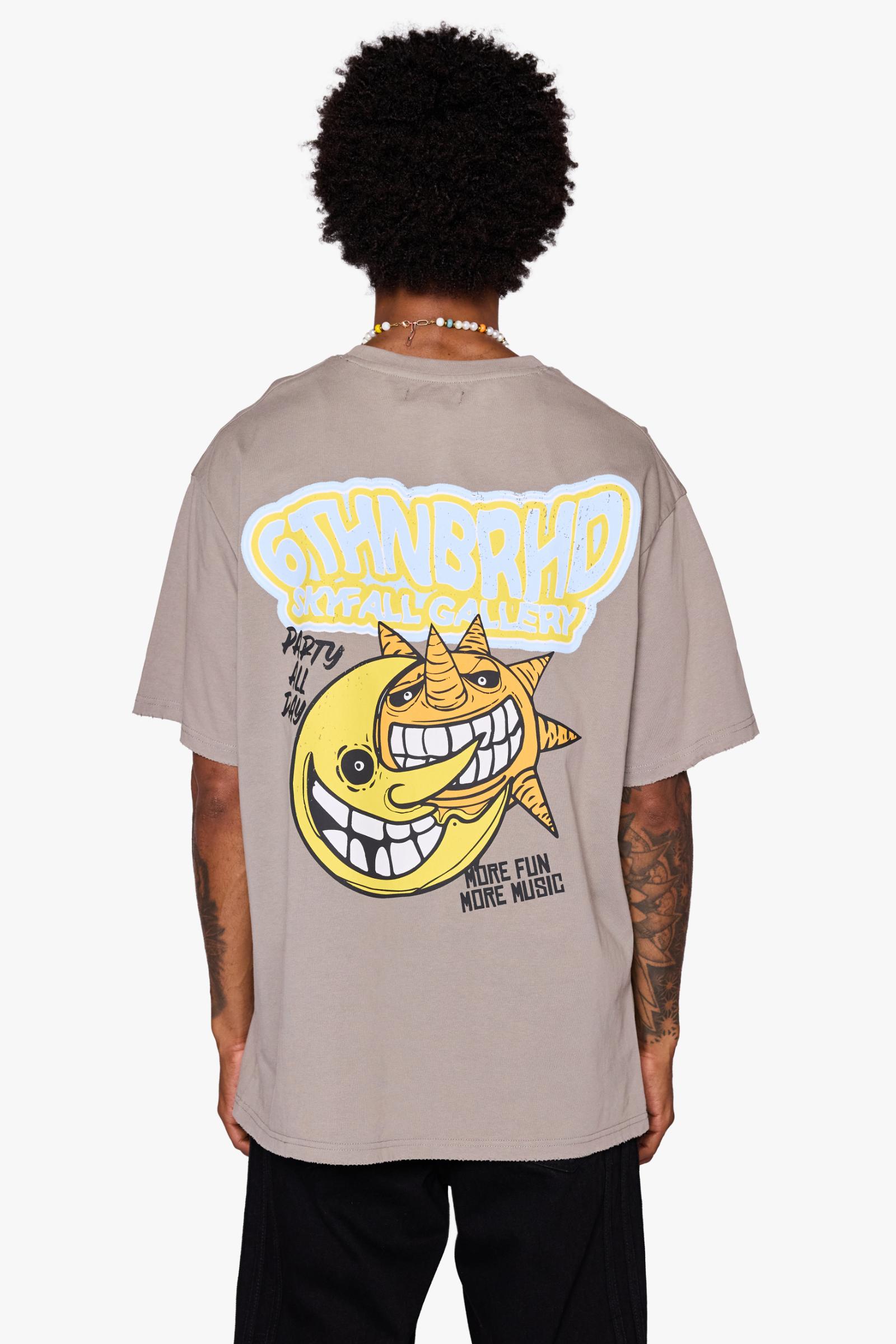 "SKYFALL" TEE GREY