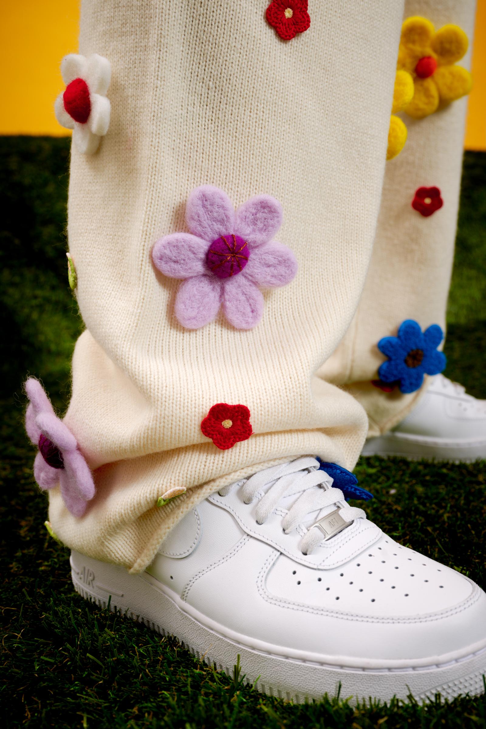 "Bloom" Relaxed Pants with Flower Appliqués