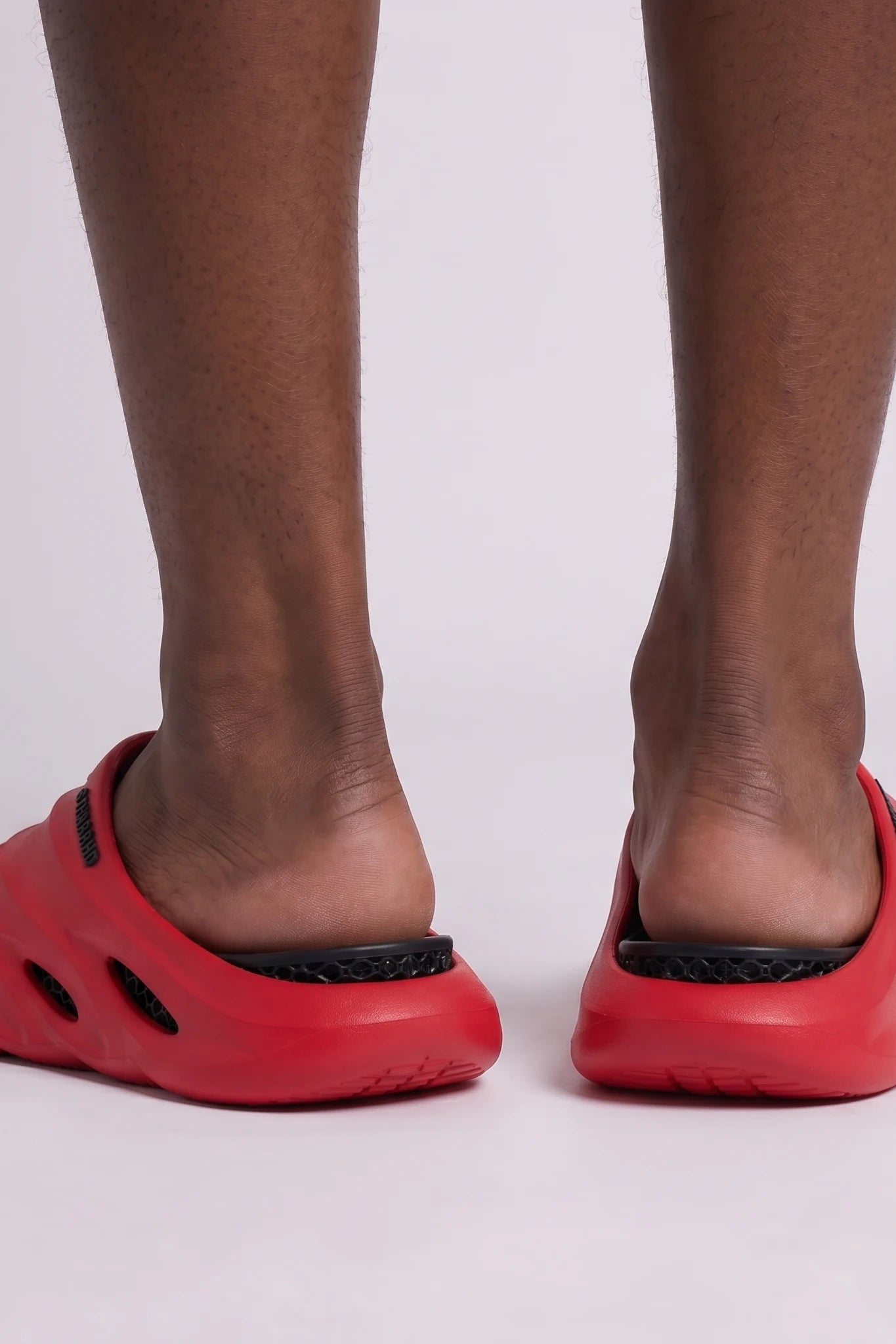 "Esntl 2.0" Slides Red