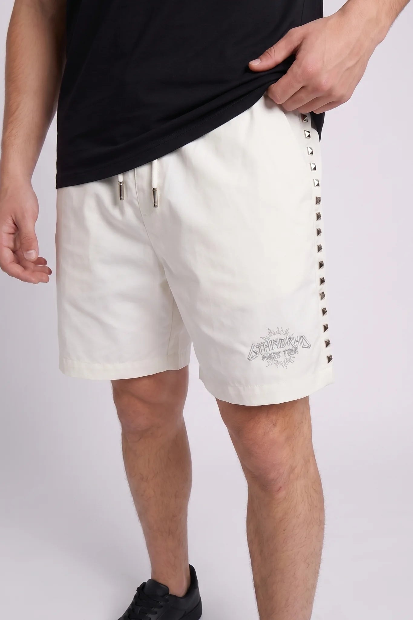 "Stunna" Mid-Rise Shorts