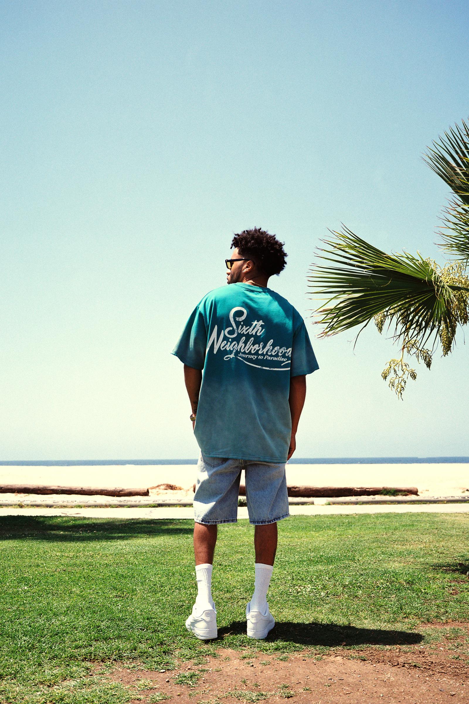 "Paradise" Graphic Tee Aqua