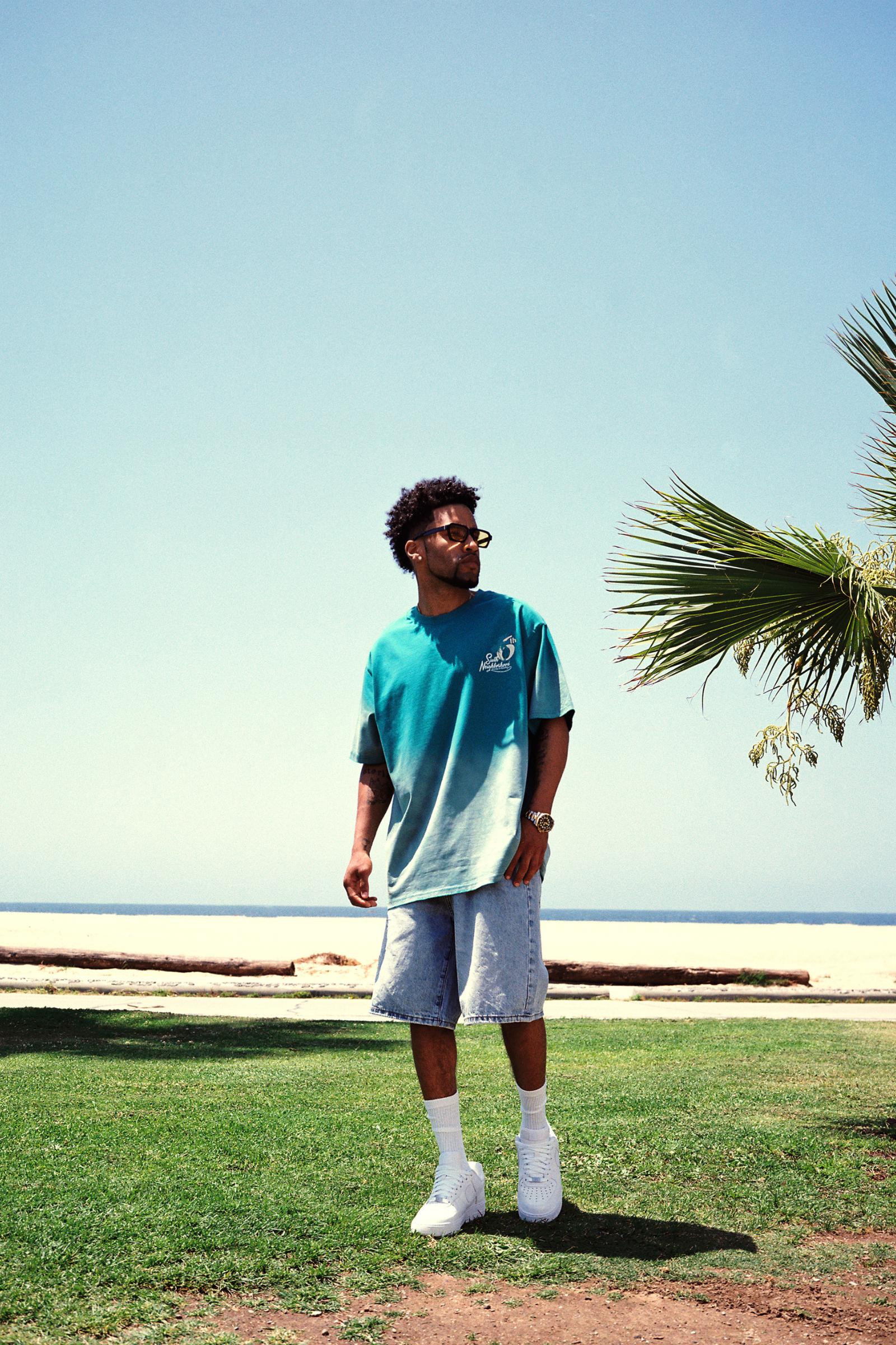"Paradise" Graphic Tee Aqua