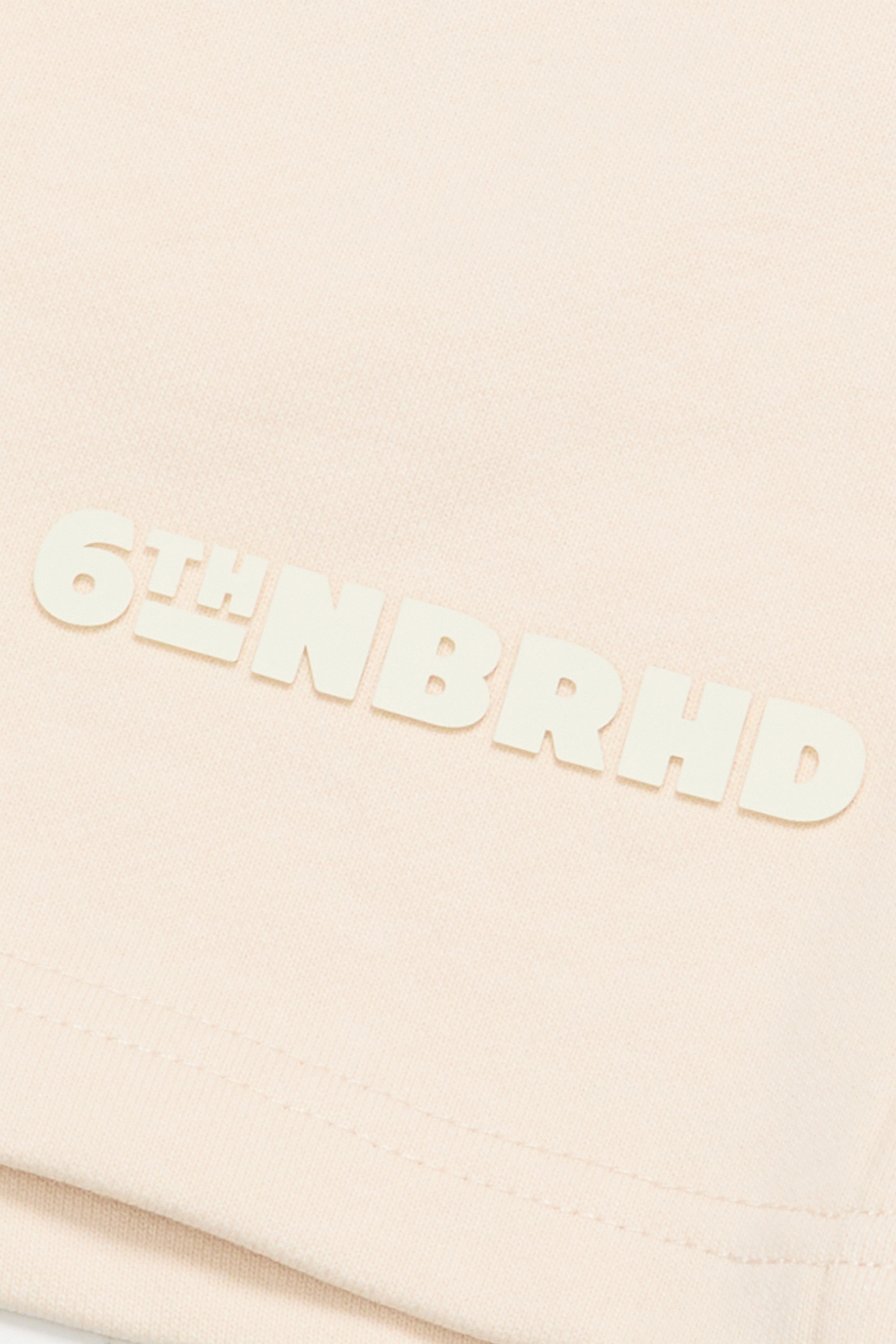 6thNBRHD SHORTS "ESNTL 2.0" CREAM