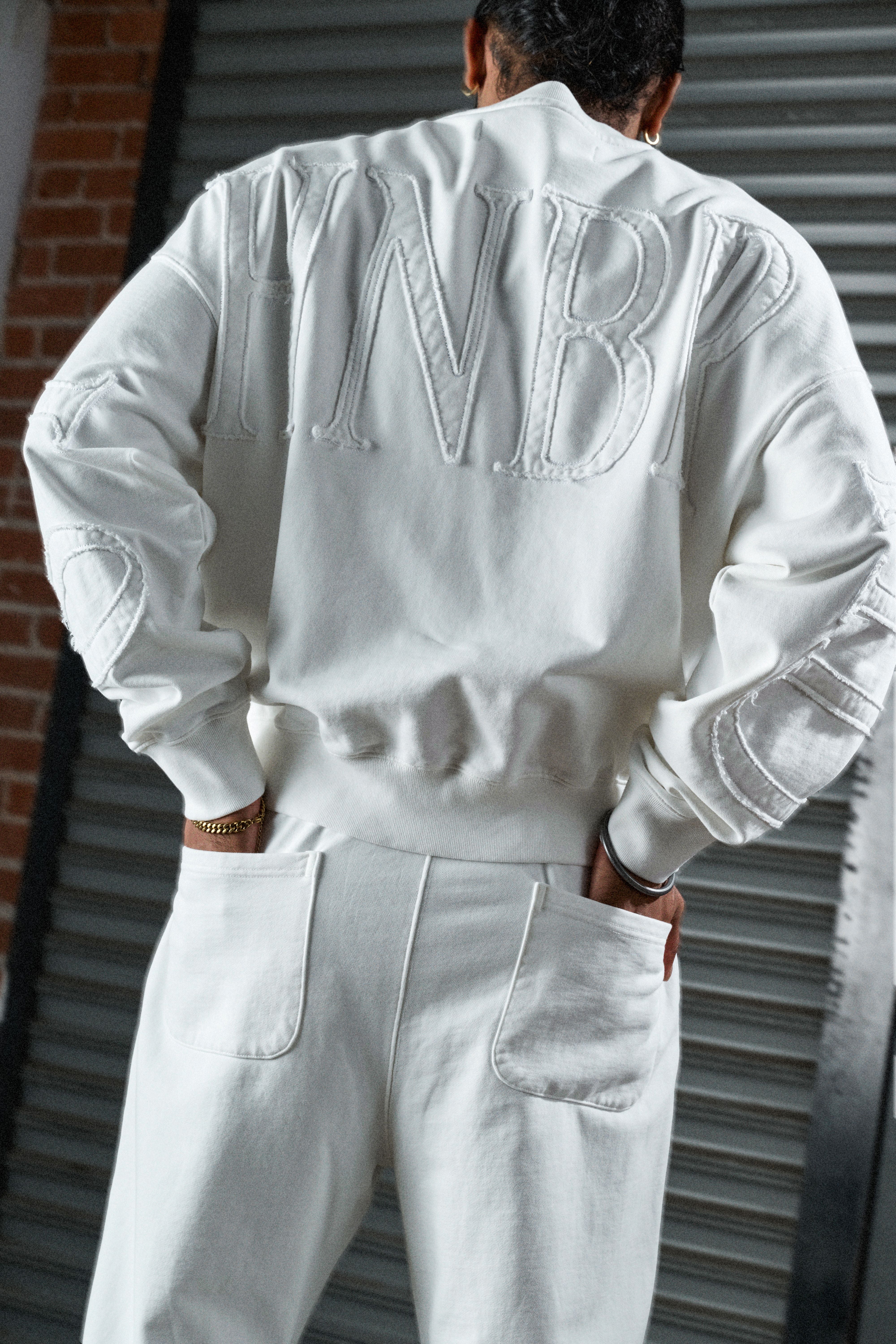 "STATEMENT" CREW NECK - WHITE