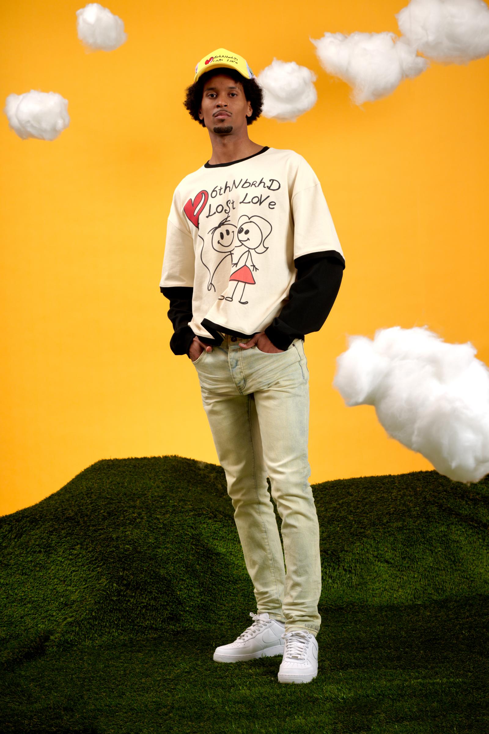 "Drawing" Graphic Long Sleeve Tee Cream