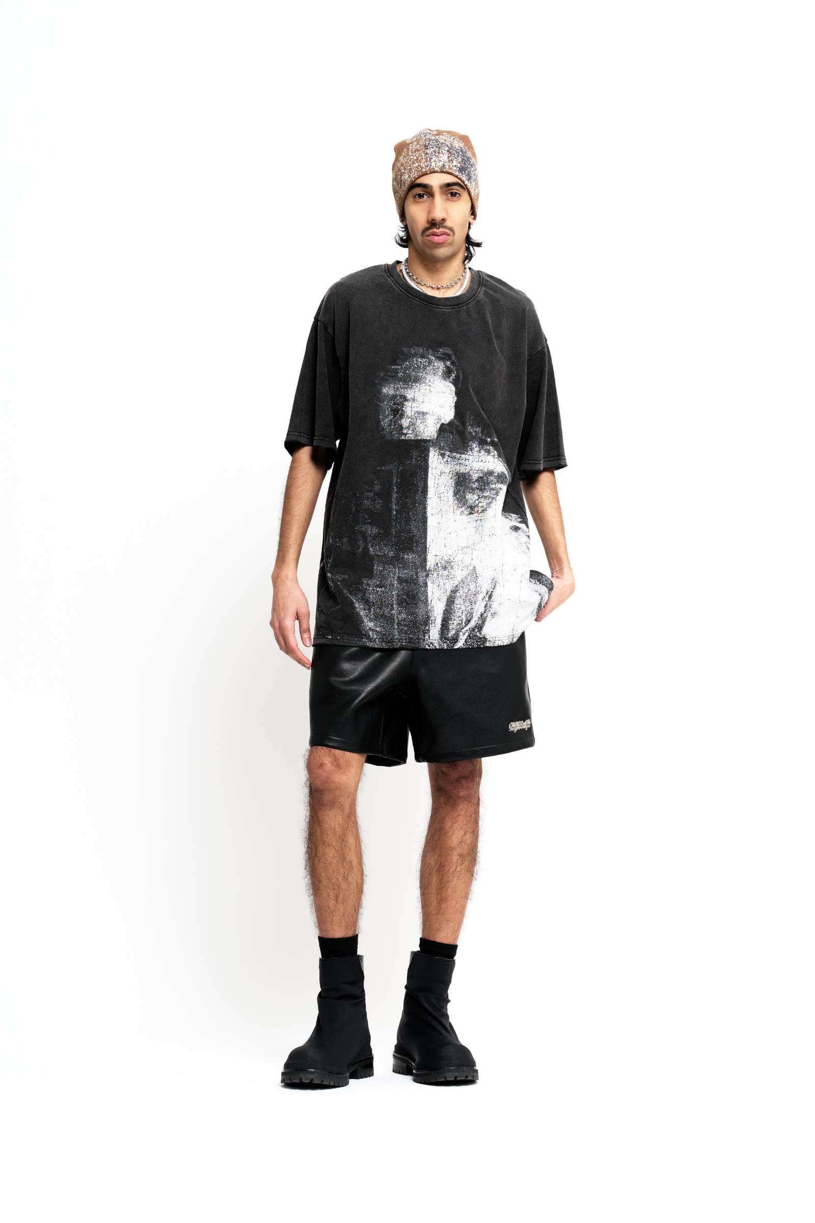 "Ashes" Oversized Graphic Tee Black