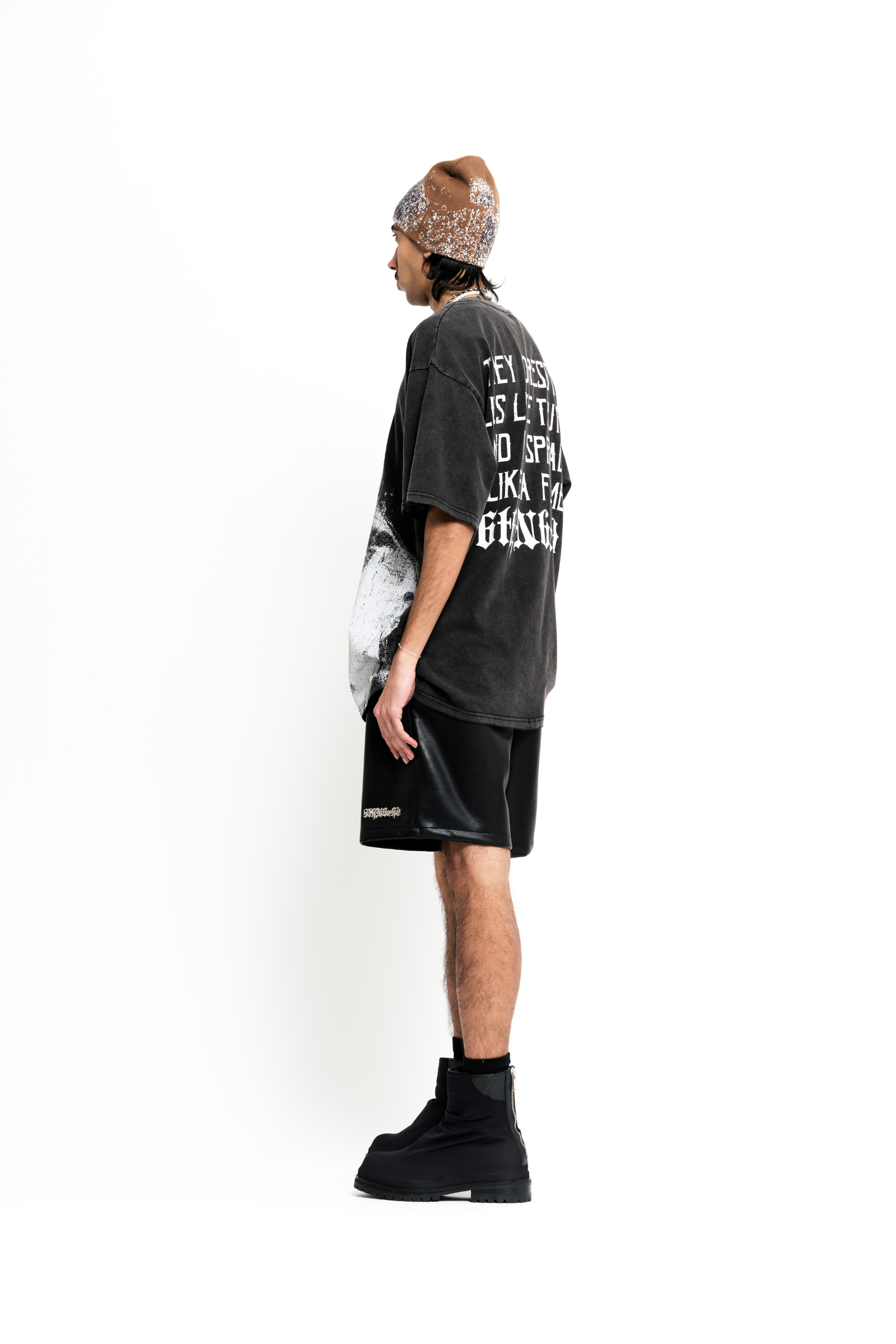 "Ashes" Oversized Graphic Tee Black