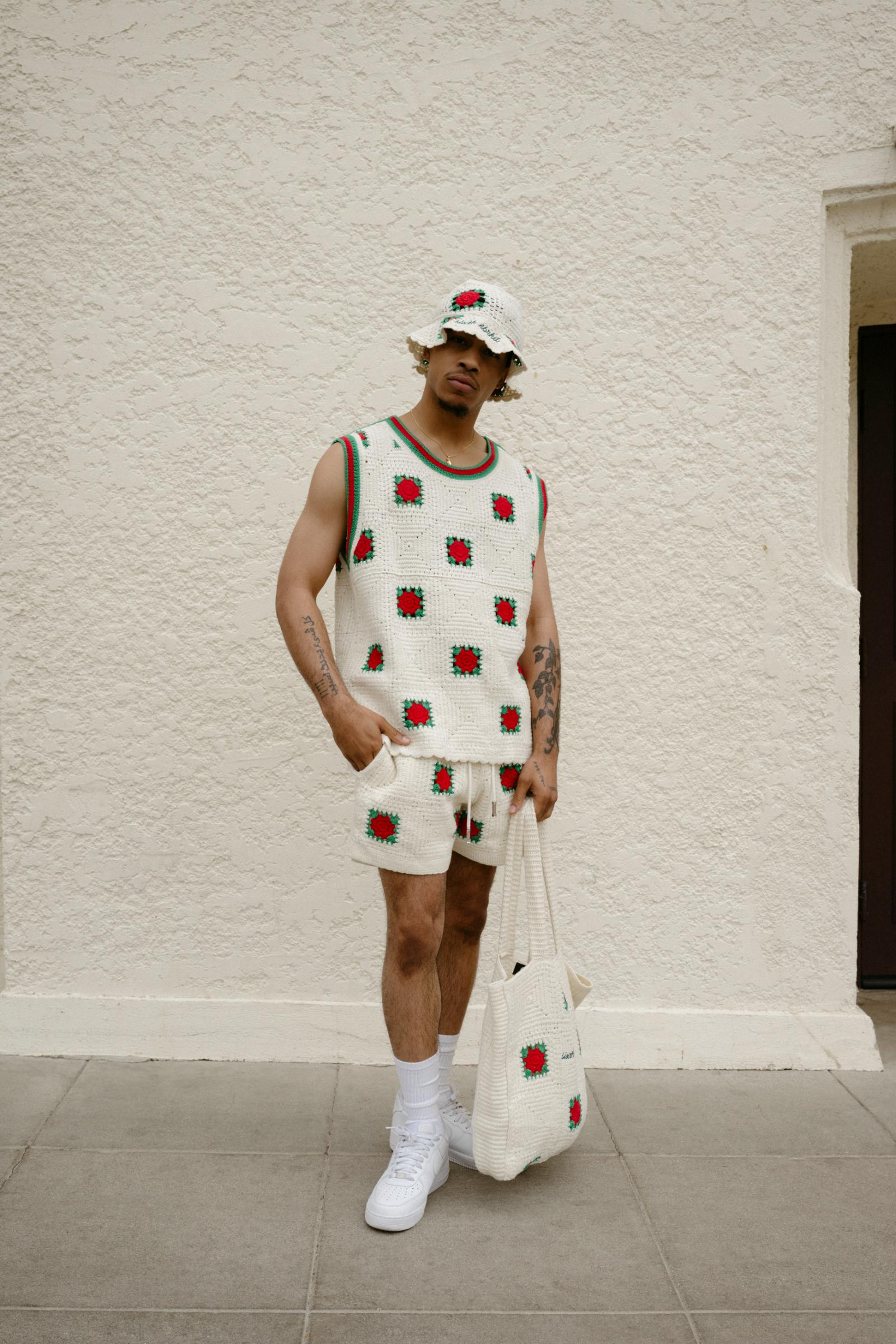 "Handmade" Knit Shorts With Rose Motif