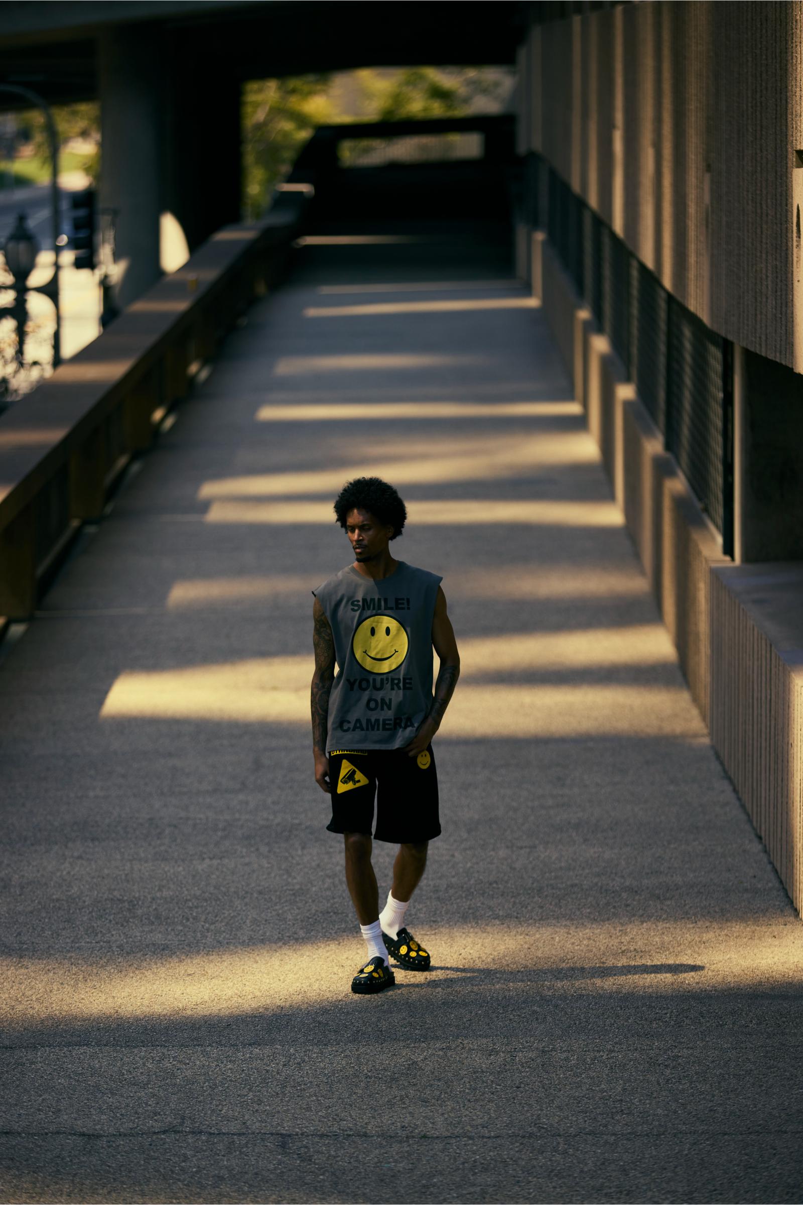 "Notice" Relaxed Sleeveless Tee Grey