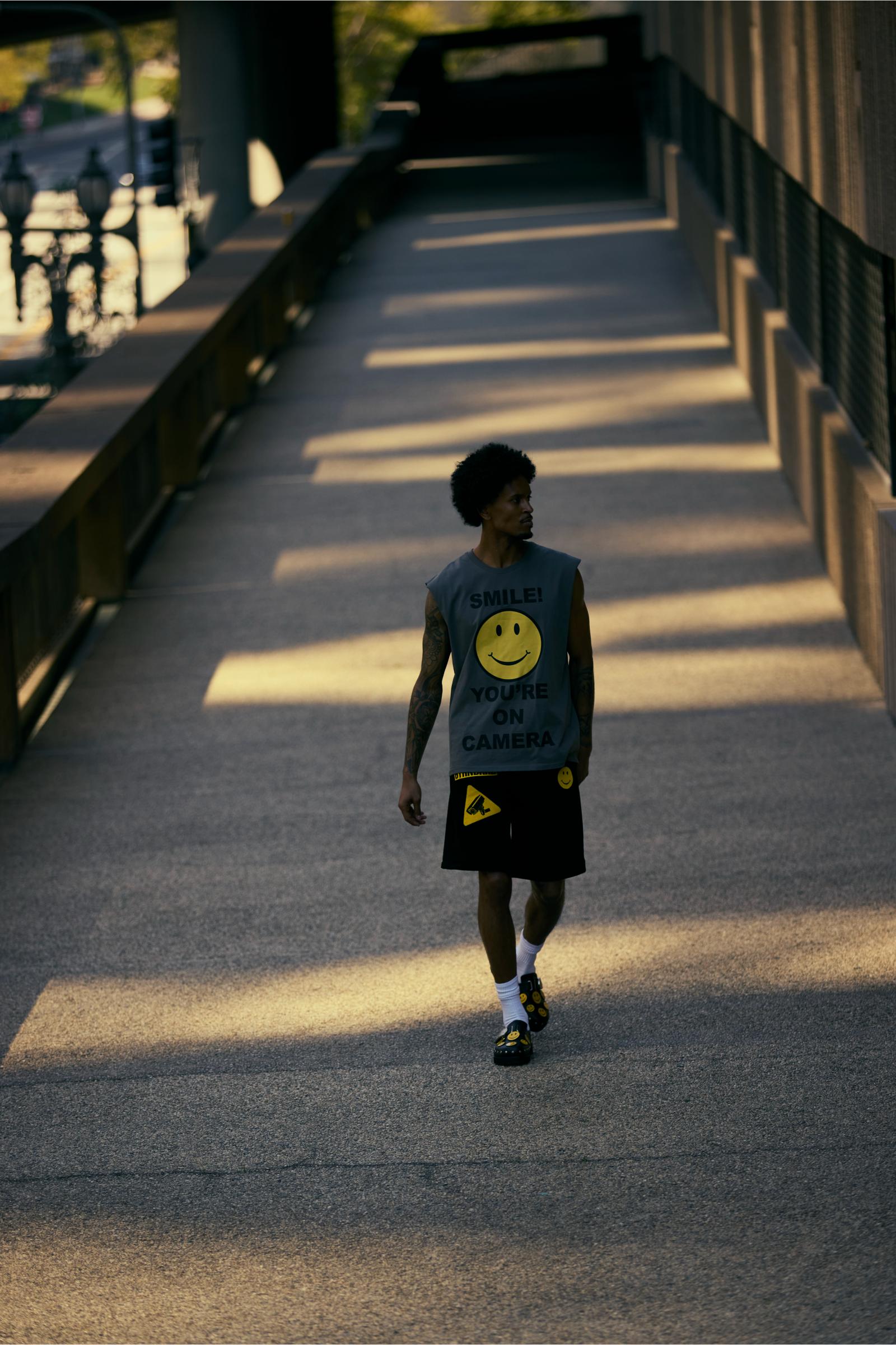 "Notice" Relaxed Sleeveless Tee Grey