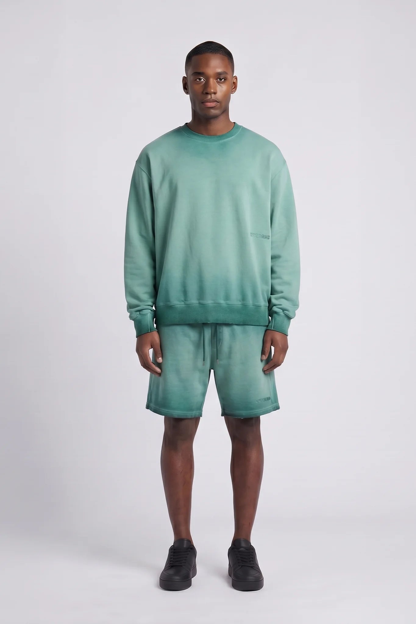 "Esntl 2.0" Crewneck Sweatshirt Vintage Green