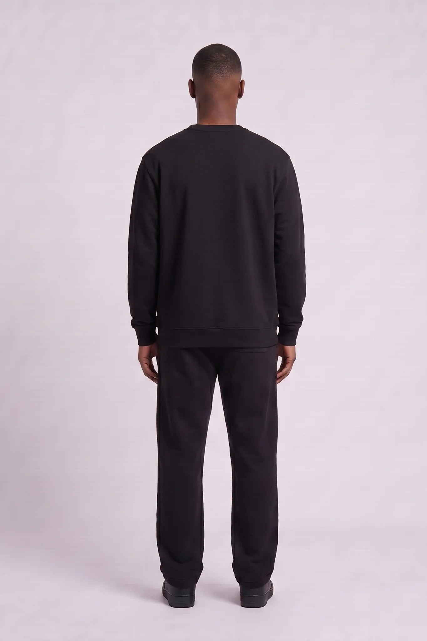 "Esntl 2.0" Crewneck Sweatshirt Black