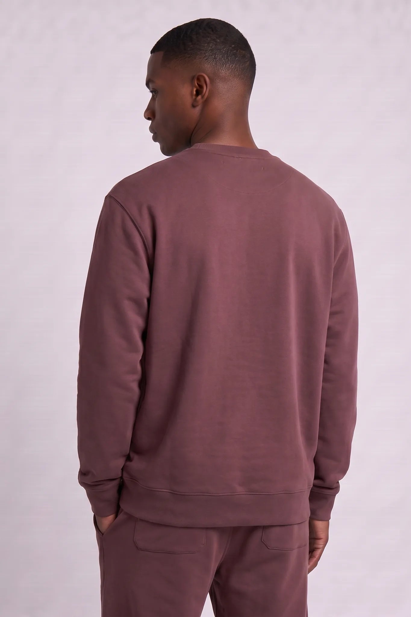 "Esntl 2.0" Crewneck Sweatshirt Brown