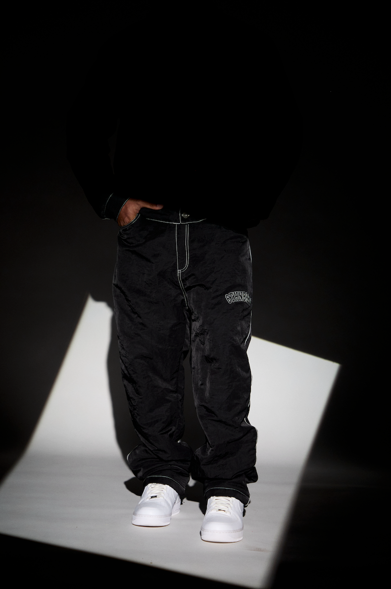 "CLOAK" NYLON PANTS