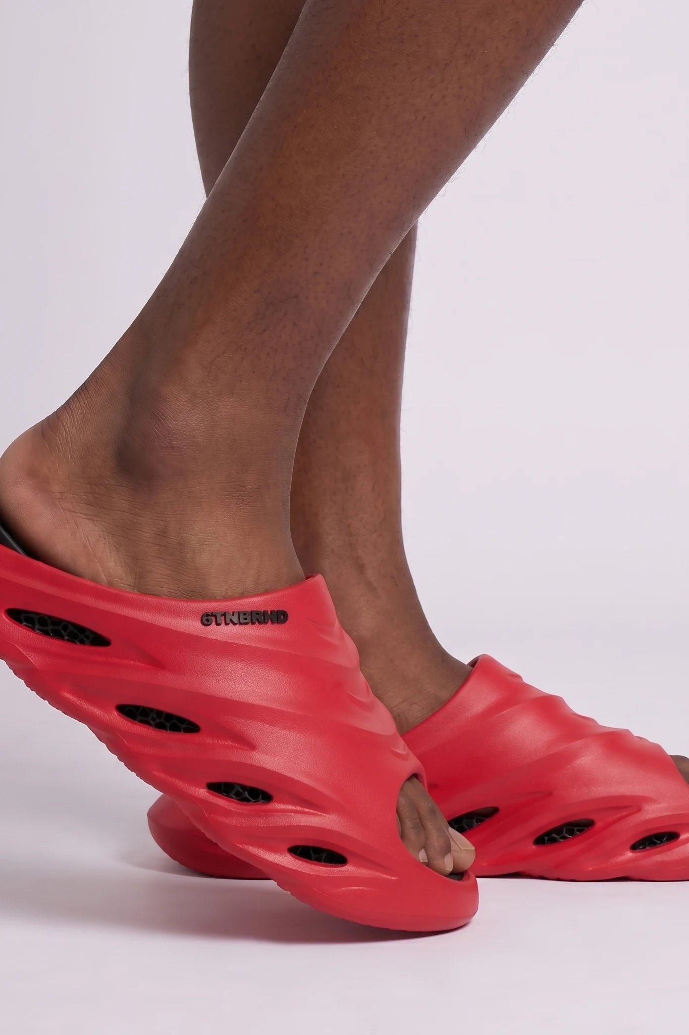 "Esntl 2.0" Slides Red